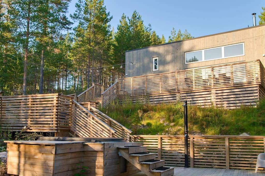 Tretoppen - Ny Moderne Hytte, Unike Finnskogen Турсбю Экстерьер фото